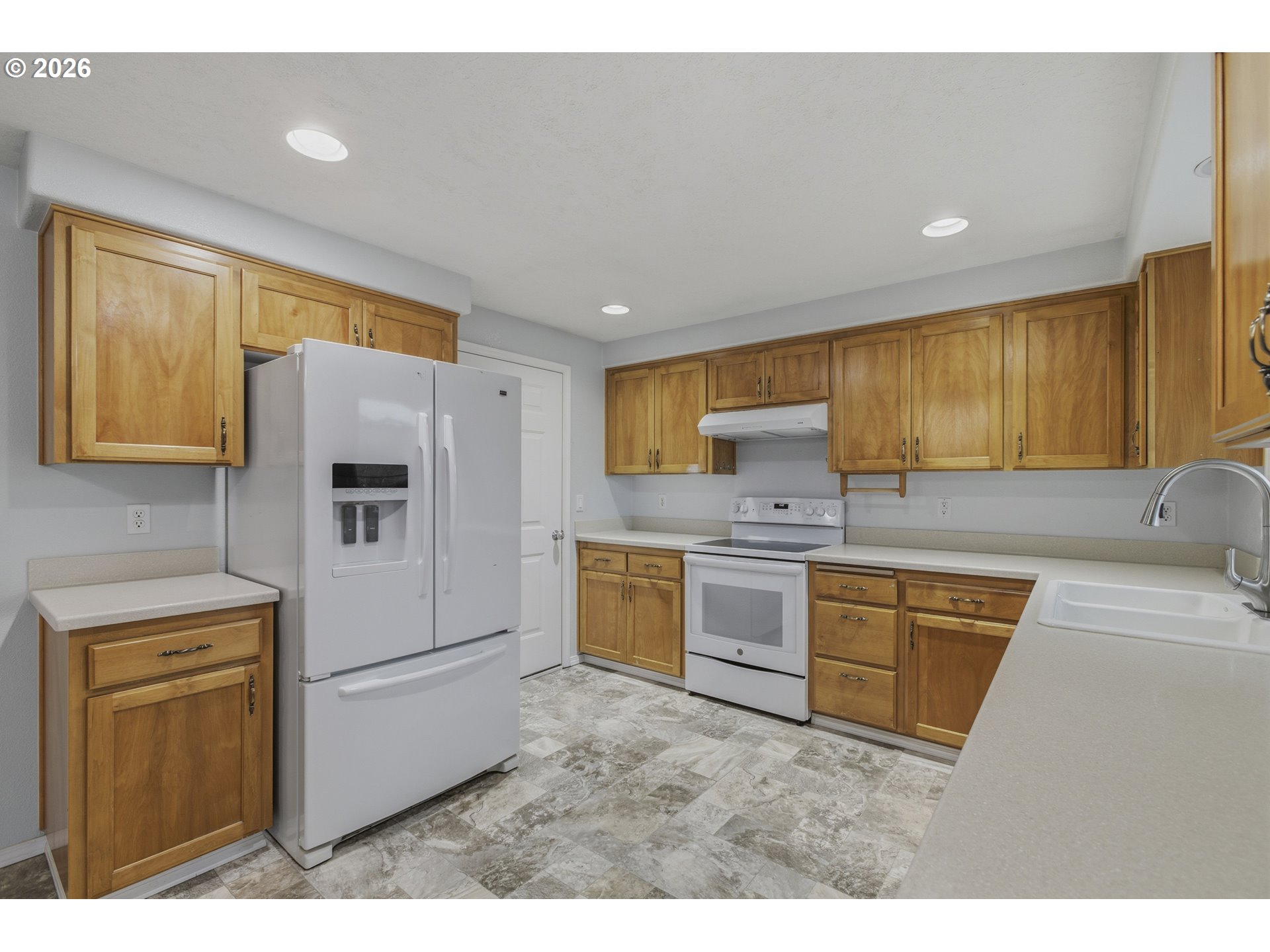 4976 Trade Wind Avenue North Keizer, OR 97303 - Photo 11 of 26