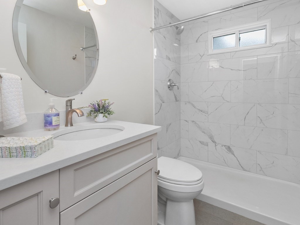 22 Grove Road Waltham, MA 02451 - Photo 18 of 41