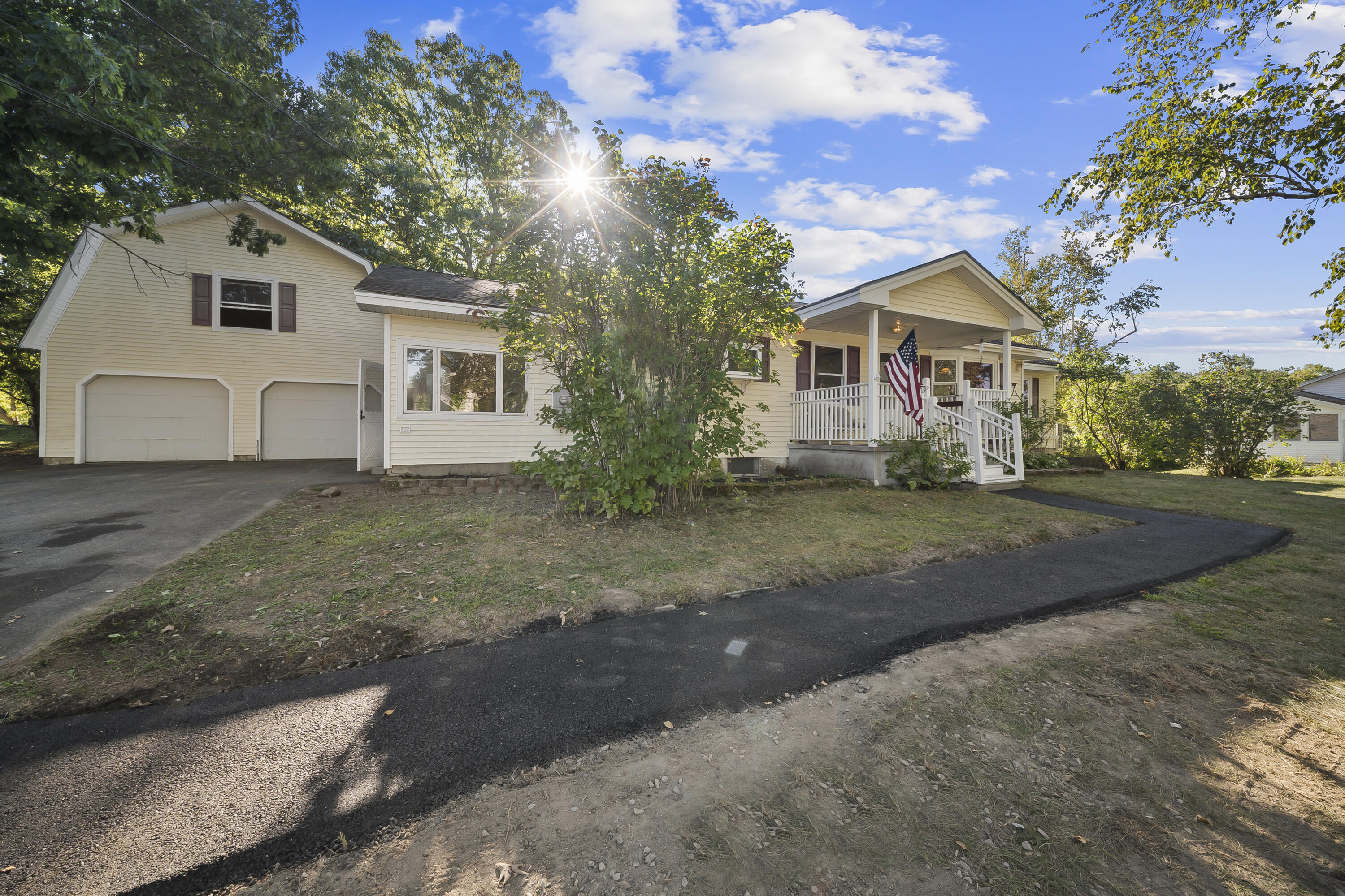 29 Thompson Road Veazie, ME 04401 - Photo 2 of 64 DSC08274