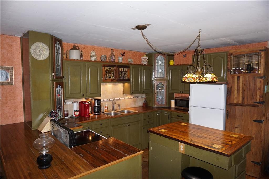 361 Goldscheitter Road Sarver, PA 16055 - Photo 4 of 24
