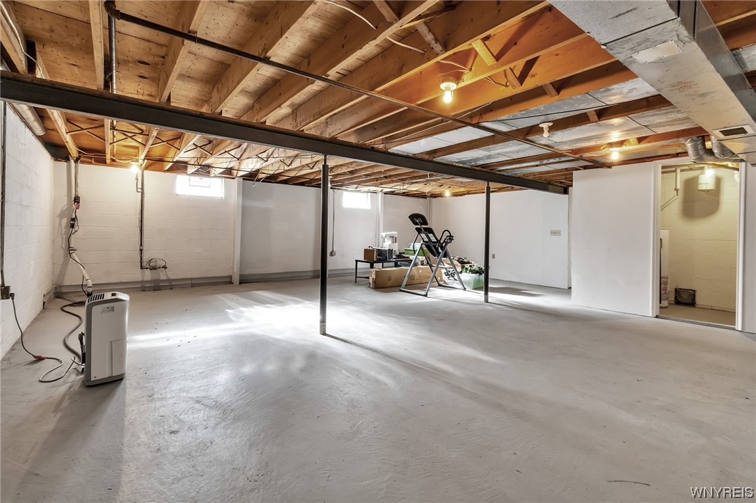 6912 Creekview Drive Pendleton, NY 14094 - Photo 22 of 30