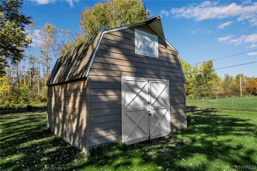 6912 Creekview Drive Pendleton, NY 14094 - Photo 25 of 30