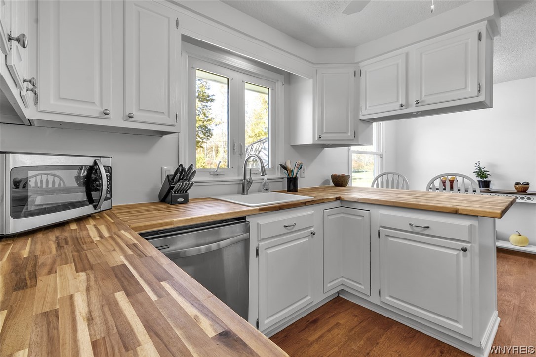 6912 Creekview Drive Pendleton, NY 14094 - Photo 5 of 30