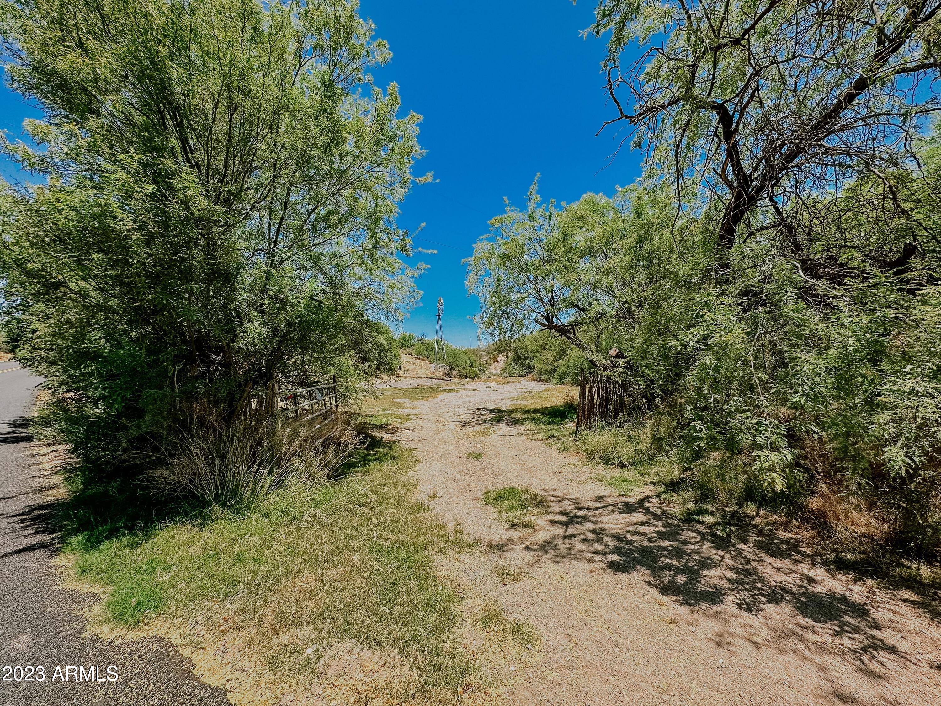 36755 South Rincon Road Wickenburg, AZ 85390 - Photo 3 of 21 IMG_6237