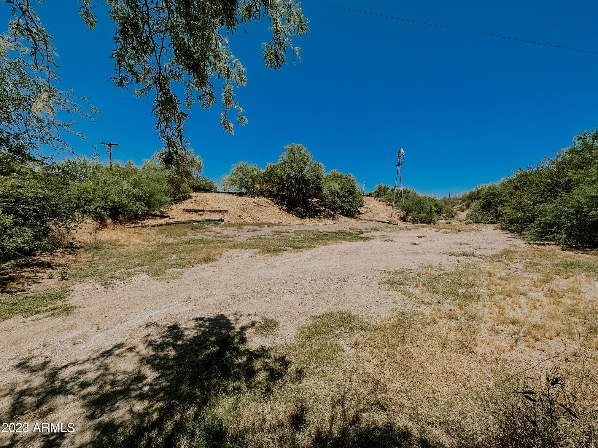 36755 South Rincon Road Wickenburg, AZ 85390 - Photo 6 of 21 IMG_6239