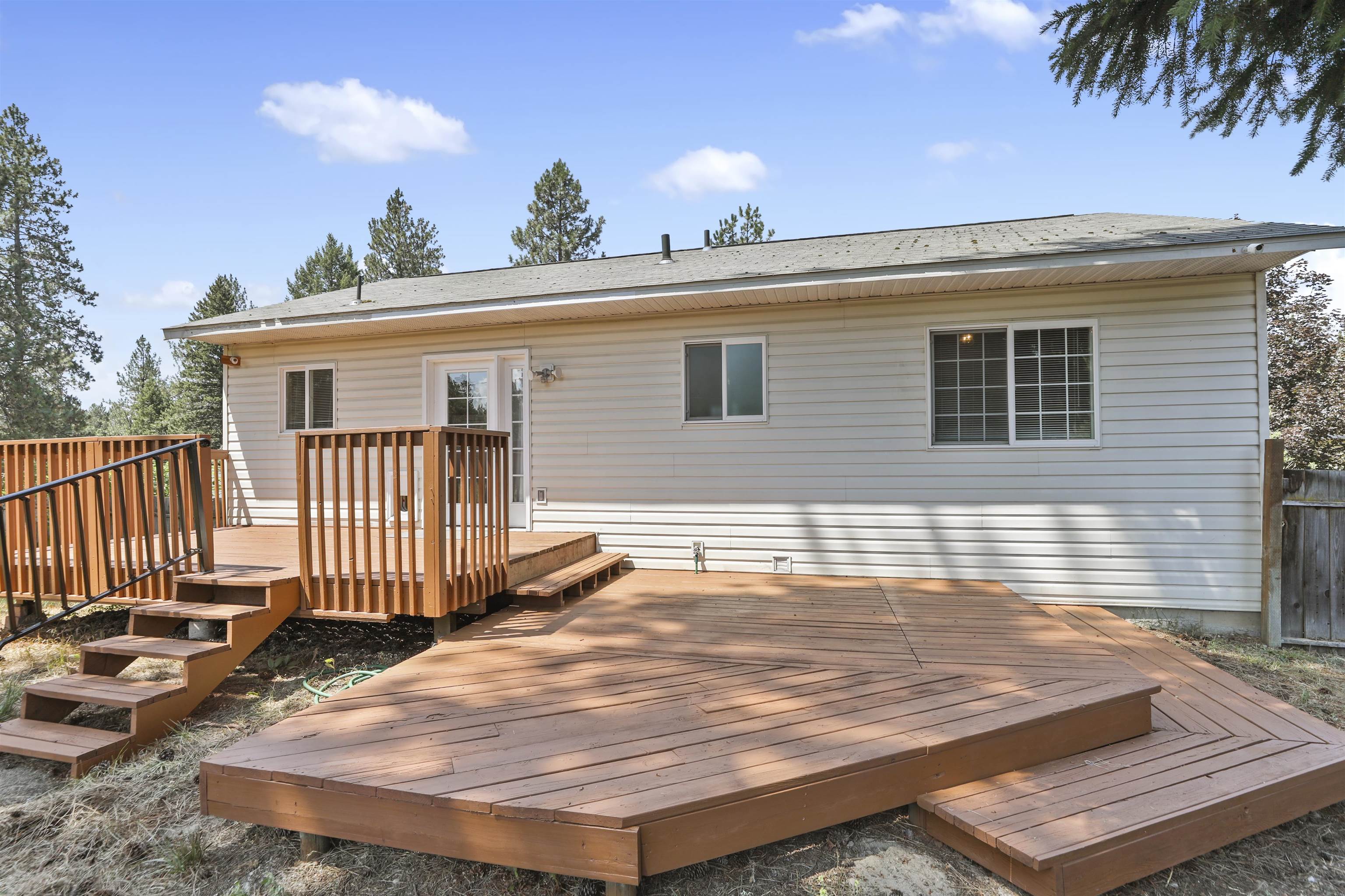 37712 North Sheets Road Elk, WA 99009 - Photo 17 of 21