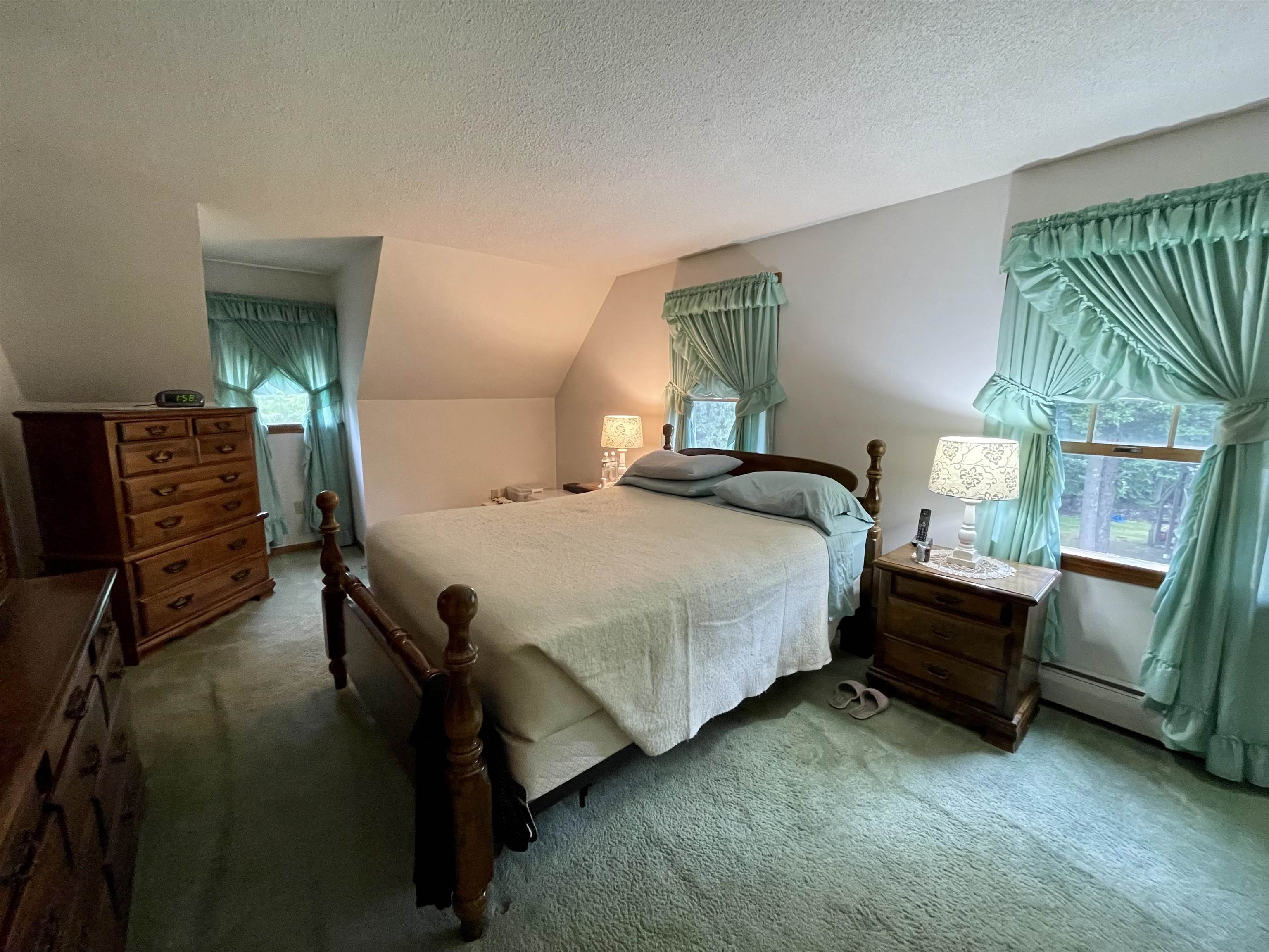 1084 Deering Center Road Deering, NH 03244 - Photo 29 of 40