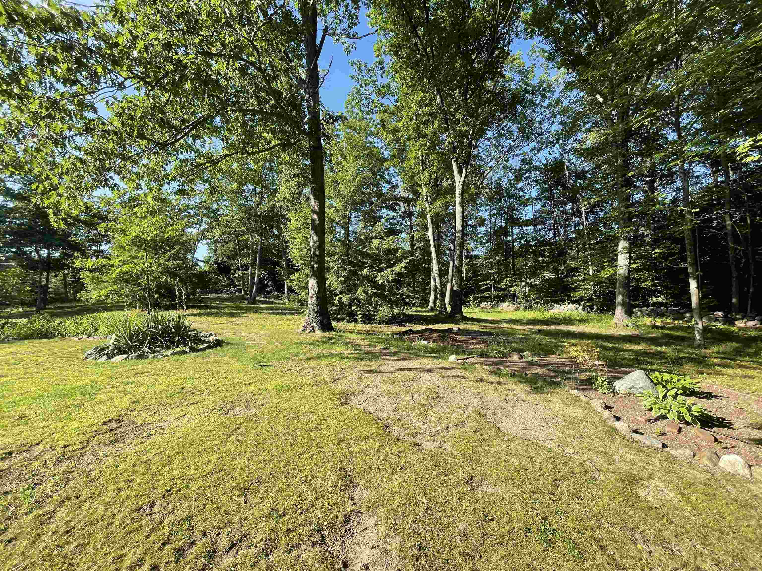 1084 Deering Center Road Deering, NH 03244 - Photo 34 of 40