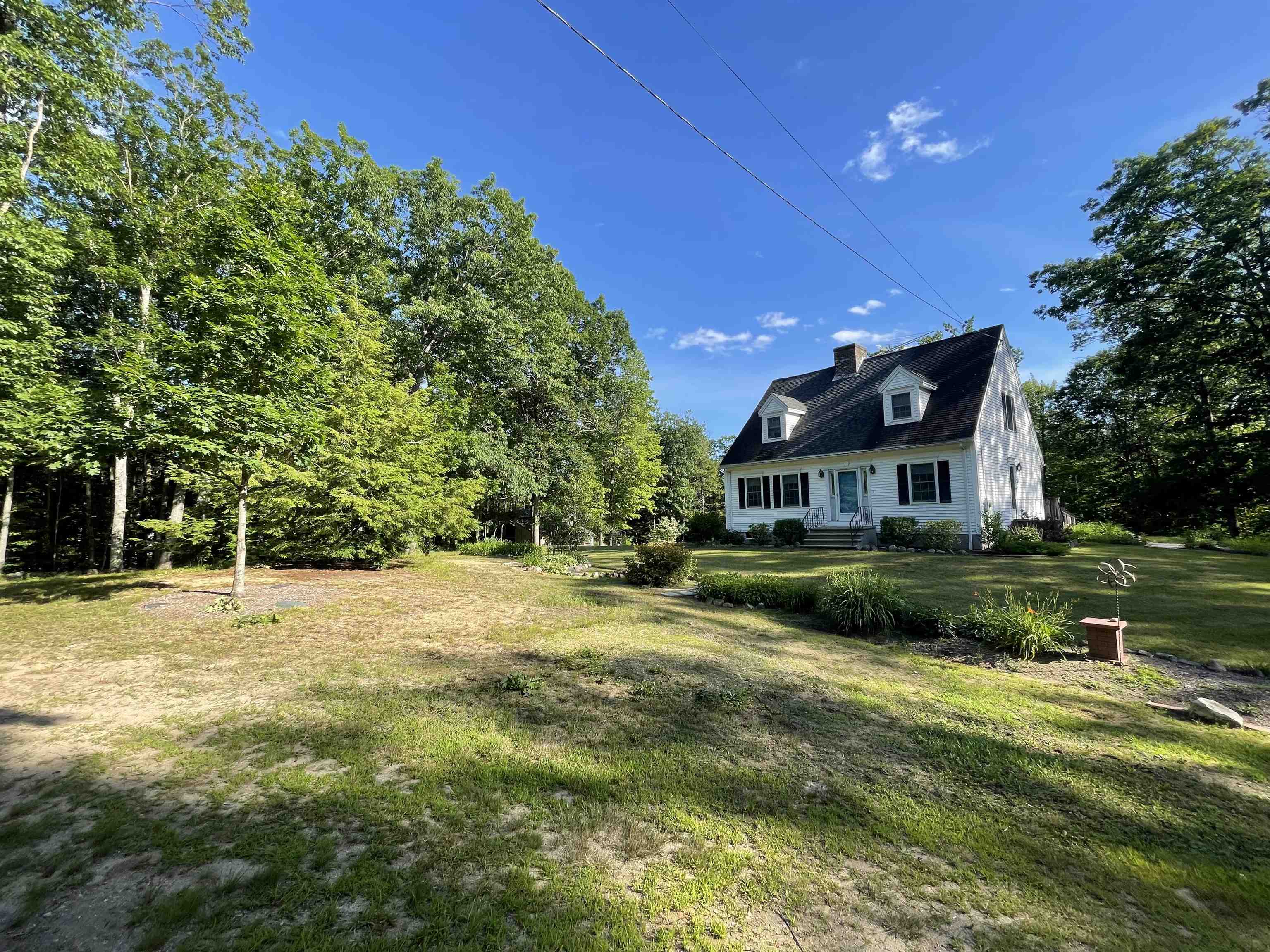 1084 Deering Center Road Deering, NH 03244 - Photo 7 of 40