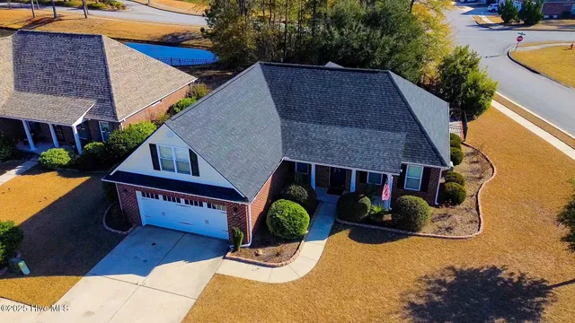 $385,000 | 1004 Stonesthrow Court, Leland, NC 28451