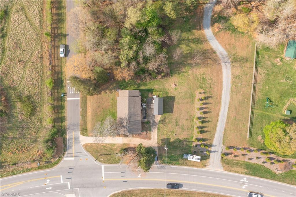 3801 Oak Ridge Road Summerfield, NC 27358 - Photo 31 of 37