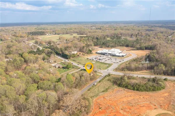 $499,000 | 3801 Oak Ridge Road, Summerfield, NC 27358