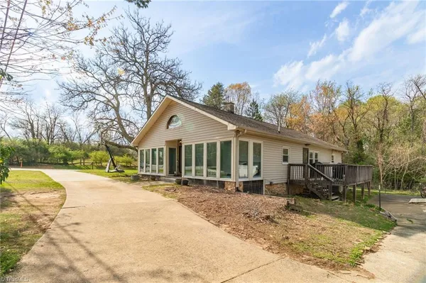 $499,000 | 3801 Oak Ridge Road, Summerfield, NC 27358