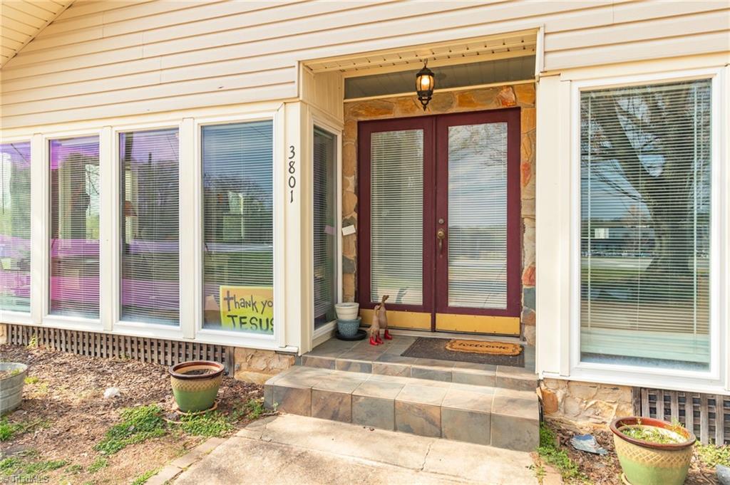 3801 Oak Ridge Road Summerfield, NC 27358 - Photo 5 of 37