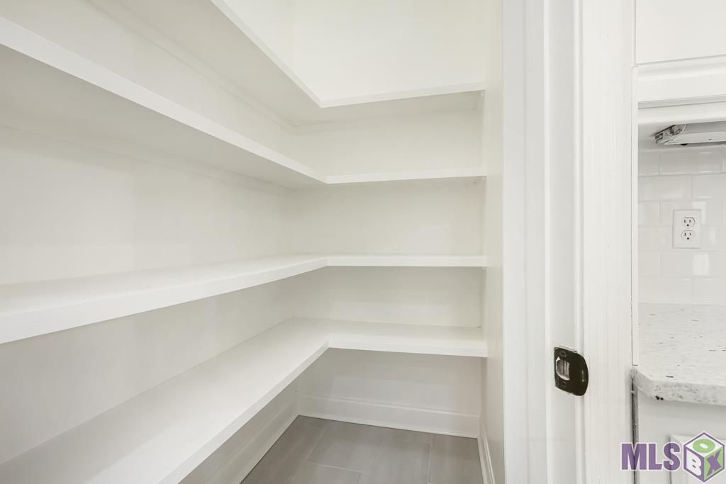 8925 Foxgate Drive Baton Rouge, LA 70809 - Photo 13 of 42 Gallery Image 13