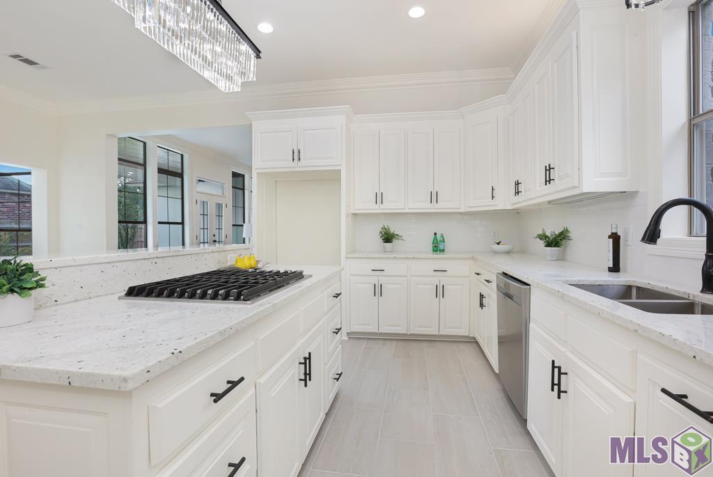 8925 Foxgate Drive Baton Rouge, LA 70809 - Photo 15 of 42 Gallery Image 15