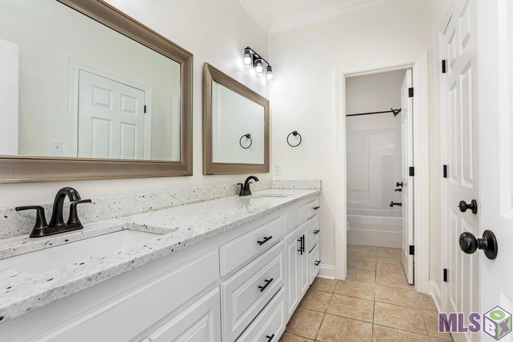 8925 Foxgate Drive Baton Rouge, LA 70809 - Photo 35 of 42 Gallery Image 35