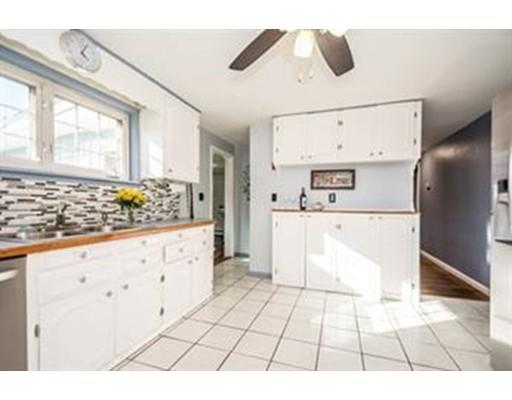344 Trull Road Tewksbury, MA 01876 - Photo 9 of 29 Gallery Image 9