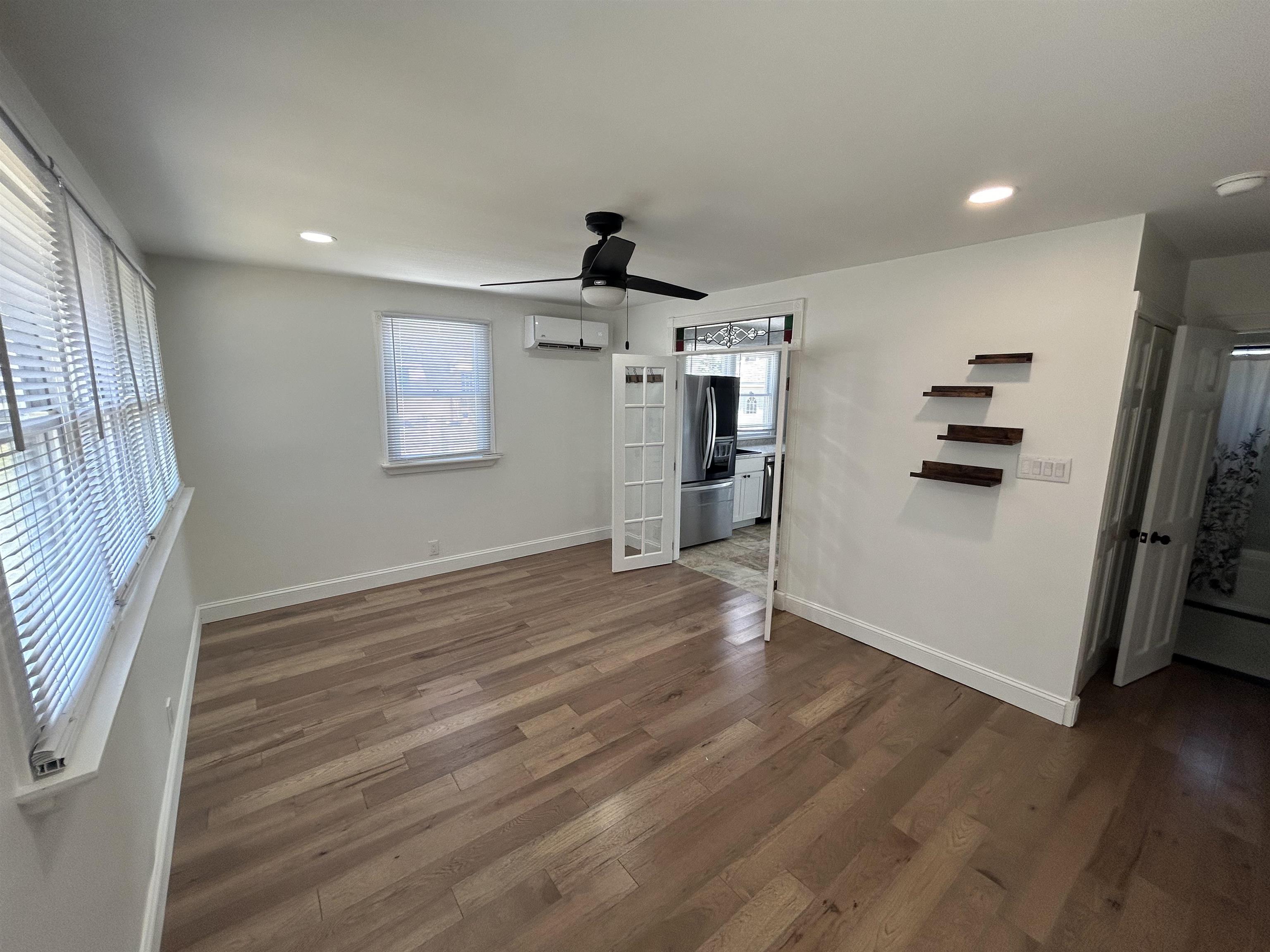 216 Sunray Road Del Haven, NJ 08251 - Photo 5 of 26 Gallery Image 5