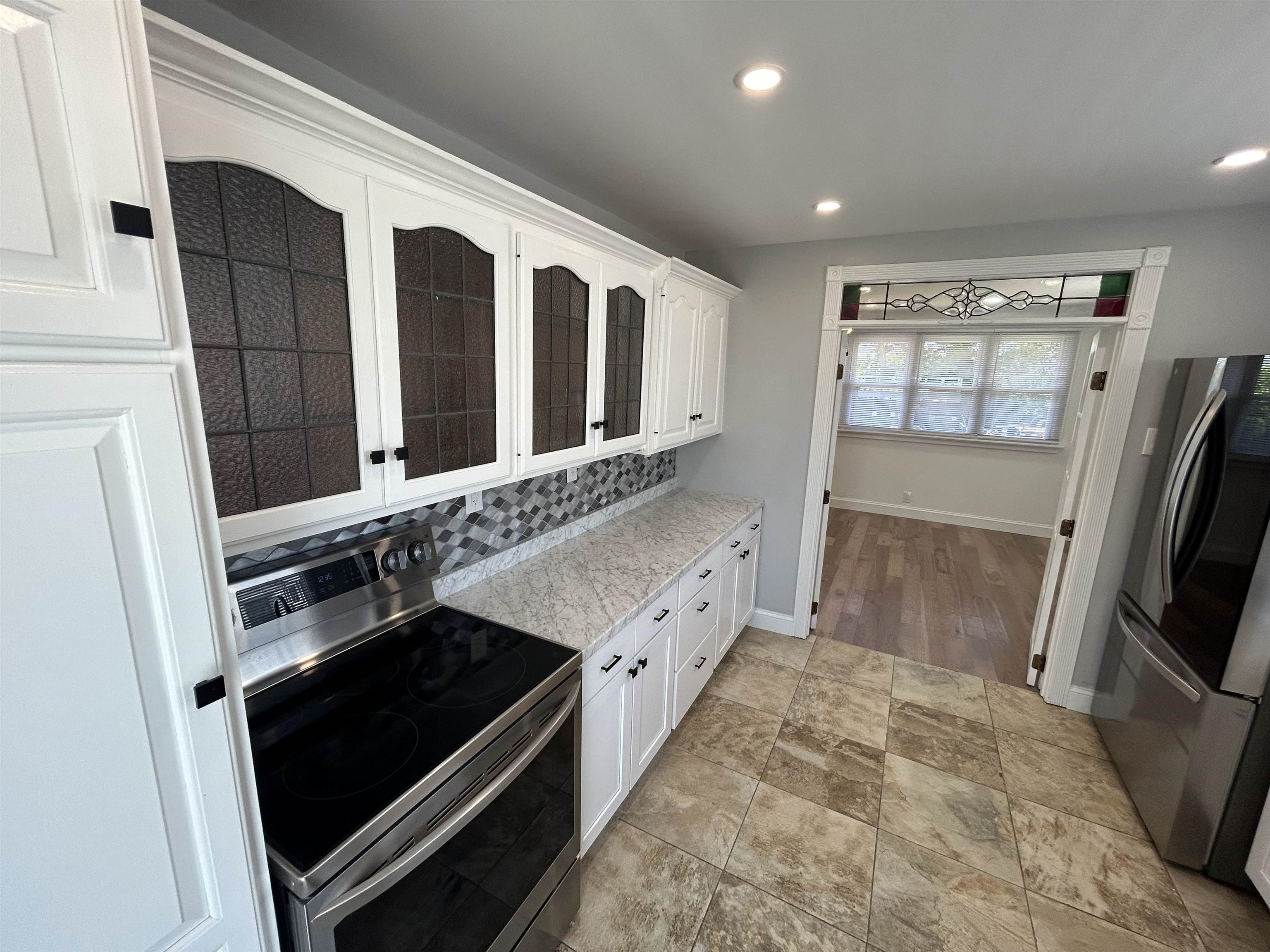 216 Sunray Road Del Haven, NJ 08251 - Photo 7 of 26 Gallery Image 7