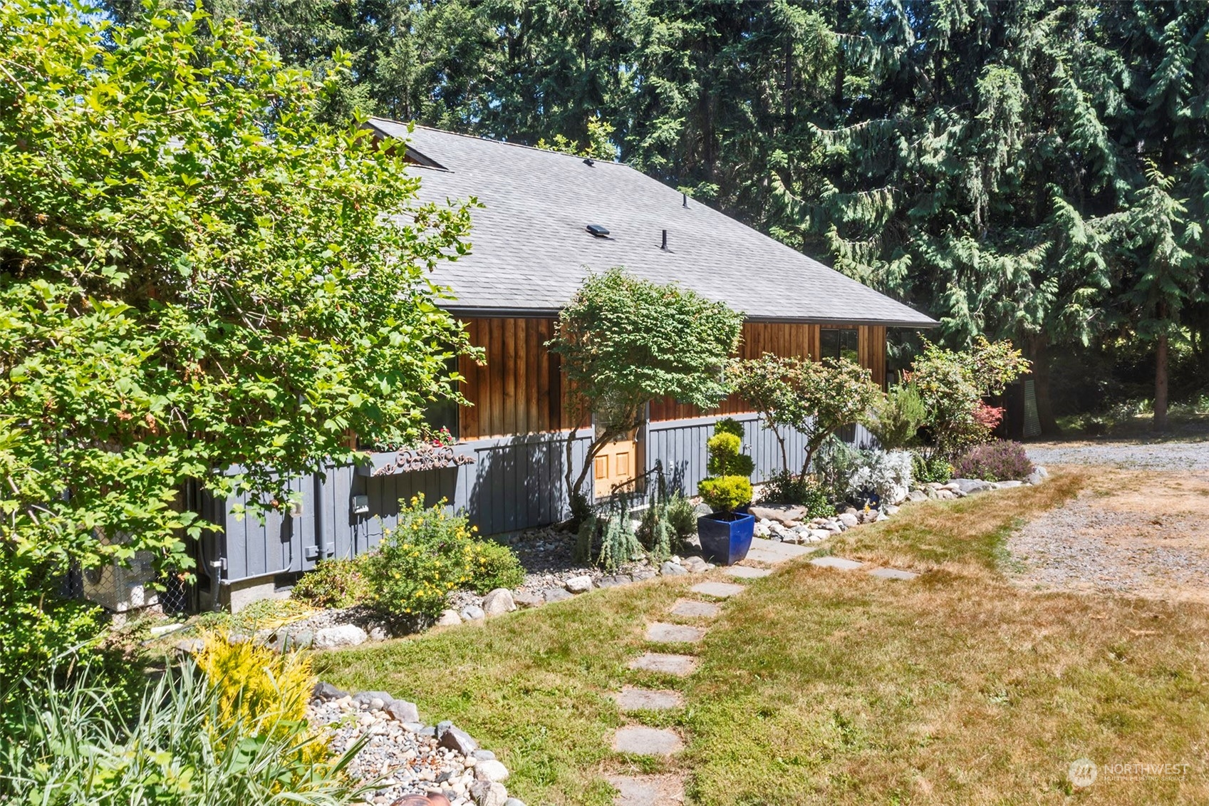 10709 Larson Road Anderson Island, WA 98303 - Photo 36 of 39 Gallery Image 36