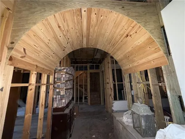 $1,950,000 | 137 Midway Drive, River Ridge, LA 70123