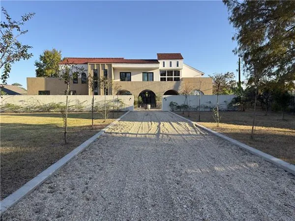 $1,950,000 | 137 Midway Drive, River Ridge, LA 70123