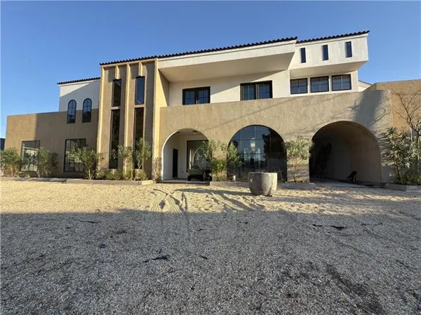 $1,950,000 | 137 Midway Drive, River Ridge, LA 70123