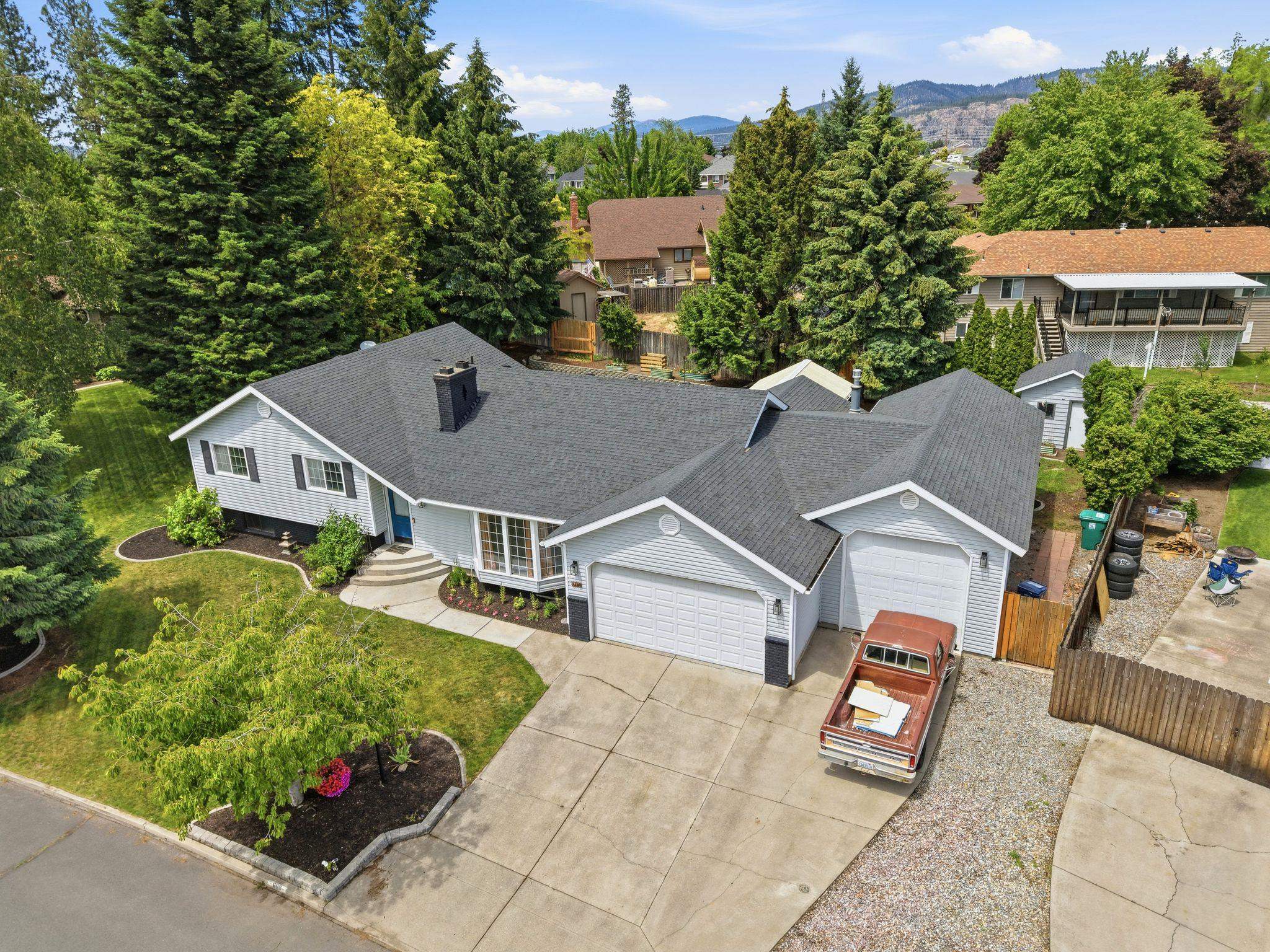6110 West Ridgecrest Drive Spokane, WA 99208 - Photo 2 of 50