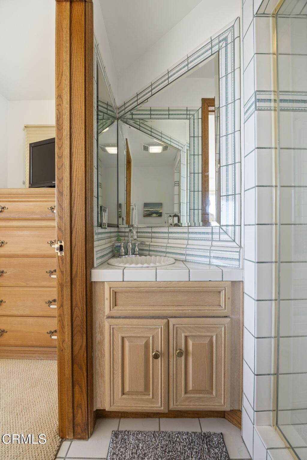 1005 Ocean Drive Oxnard, CA 93035 - Photo 34 of 54 81-web-or-mls-Upmarketmedia_1005Oce-165