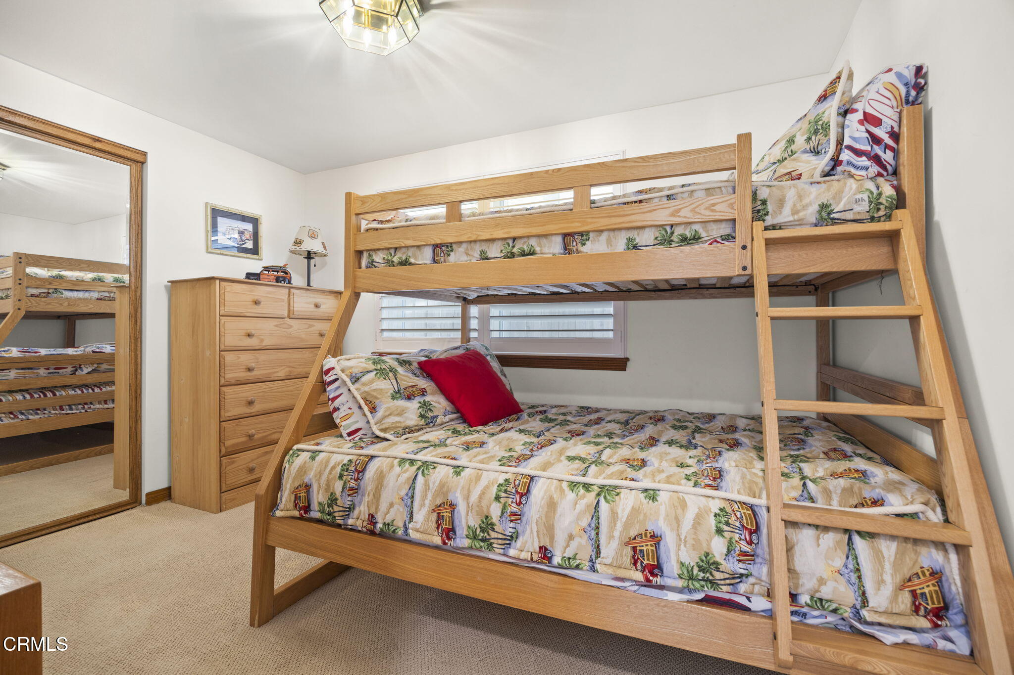 1005 Ocean Drive Oxnard, CA 93035 - Photo 38 of 54 86-web-or-mls-Upmarketmedia_1005Oce-186