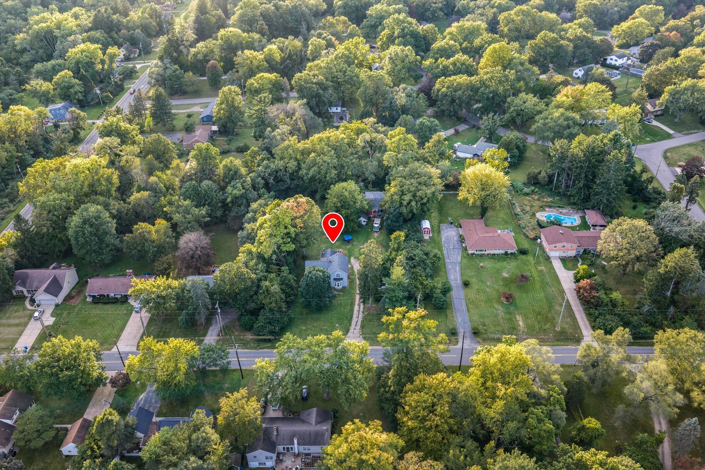 206 North Philip Road Niles, MI 49120 - Photo 51 of 54 41-DJI_20260929184800_0002_D