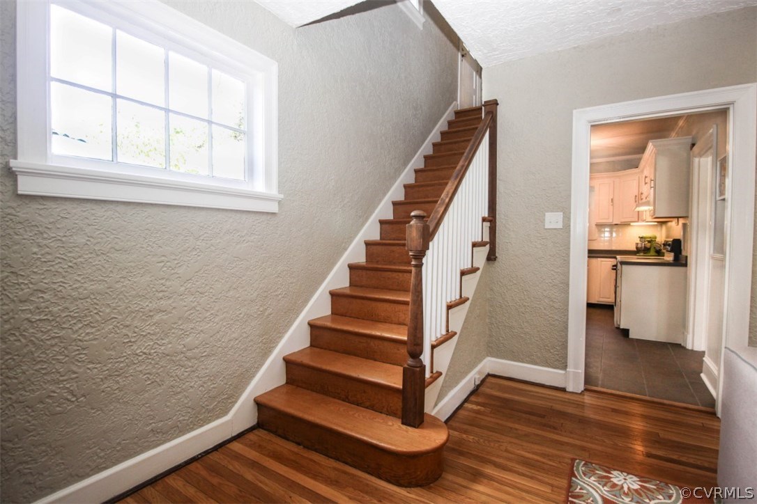 4702 Brook Road Richmond, VA 23227 - Photo 14 of 31 Gallery Image 14