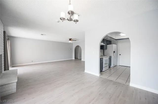 $2,000 | 2247 Heavenly View Drive, Henderson, NV 89014