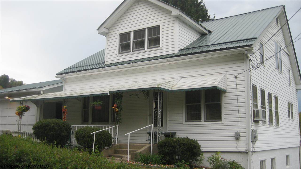 2667 Gee Lick Road Weston, WV 26452 - Photo 3 of 16 Gallery Image 3