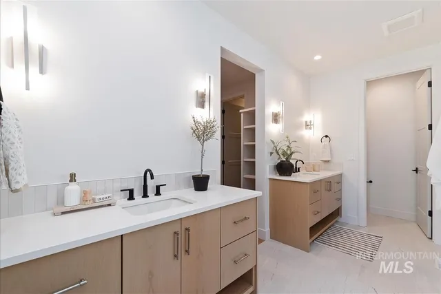 $1,185,000 | 10889 West Cruden Bay Lane, Kuna, ID 83634