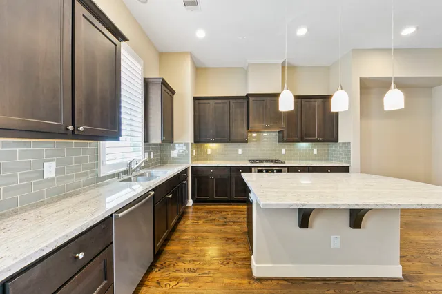 $3,200 | 4205 Feagan Street, Houston, TX 77007