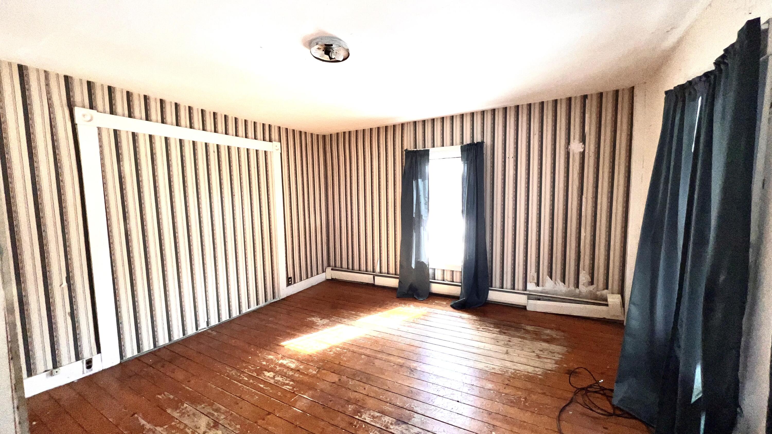 483 North Dexter Road Dexter, ME 04930 - Photo 21 of 55 20. Large bedroom