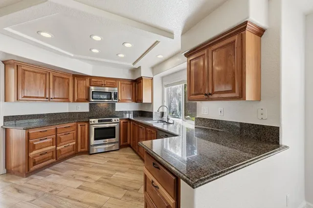 $949,000 | 1351 Graham Place, Escondido, CA 92026