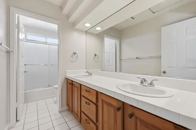 $949,000 | 1351 Graham Place, Escondido, CA 92026