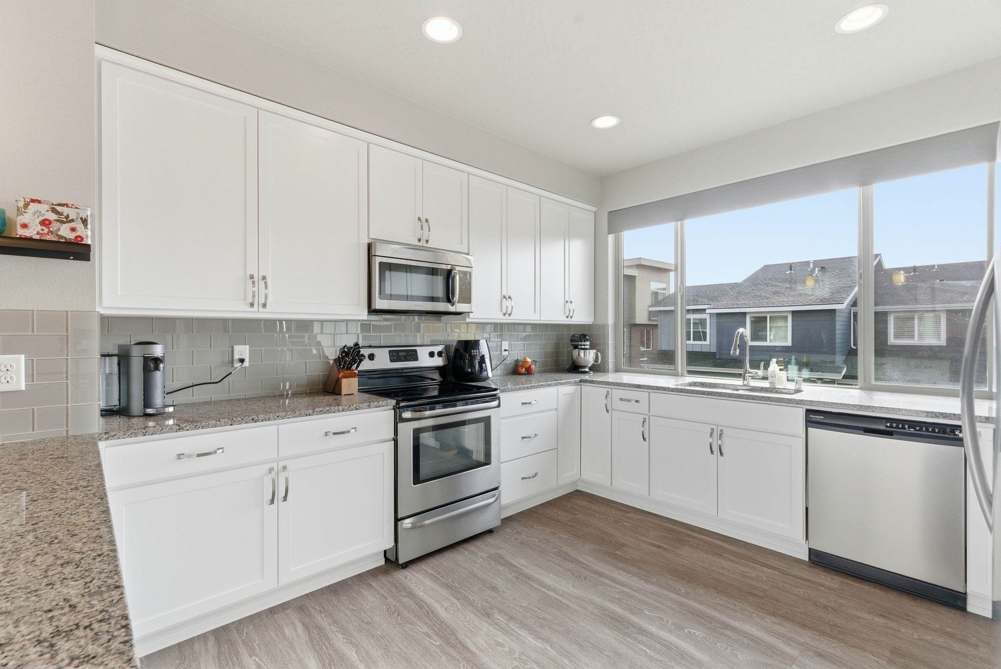 2319 West Bridge Avenue Spokane, WA 99201 - Photo 3 of 40