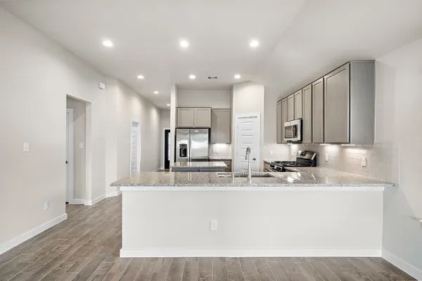 $2,400 | 3327 Tilley Drive, Rosenberg, TX 77471