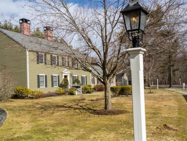 4 Jericho Road, Unit C Weston, MA 02493 - Photo 5 of 12