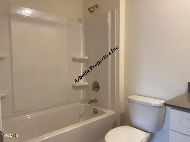 $2,100 | 424 Quiver Street, Unit 64, Johnson City, TN 37604