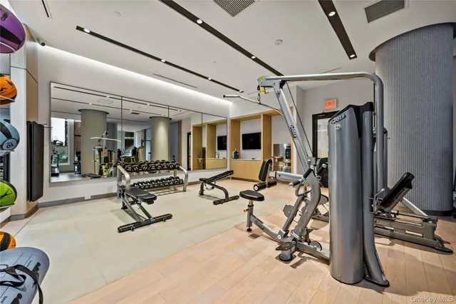 $898,000 | 13618 Maple Avenue, Unit 5F | Flushing