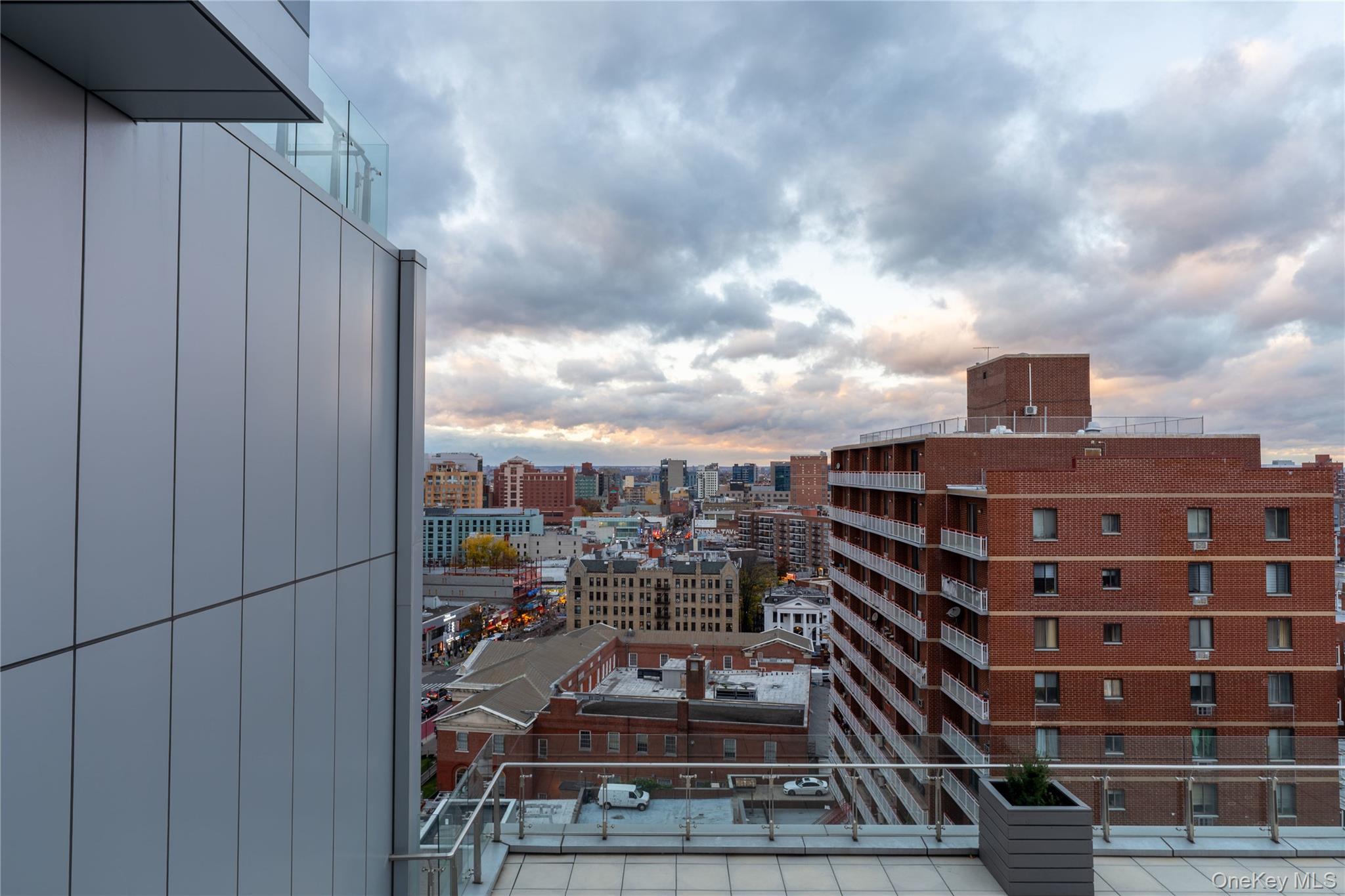 13618 Maple Avenue, Unit 5F Queens, NY 11355 - Photo 28 of 41 View of city