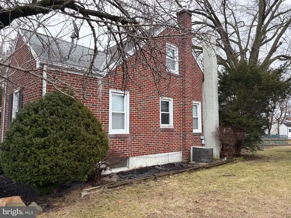 $279,900 | 740 Columbia Avenue, Temple, PA 19560