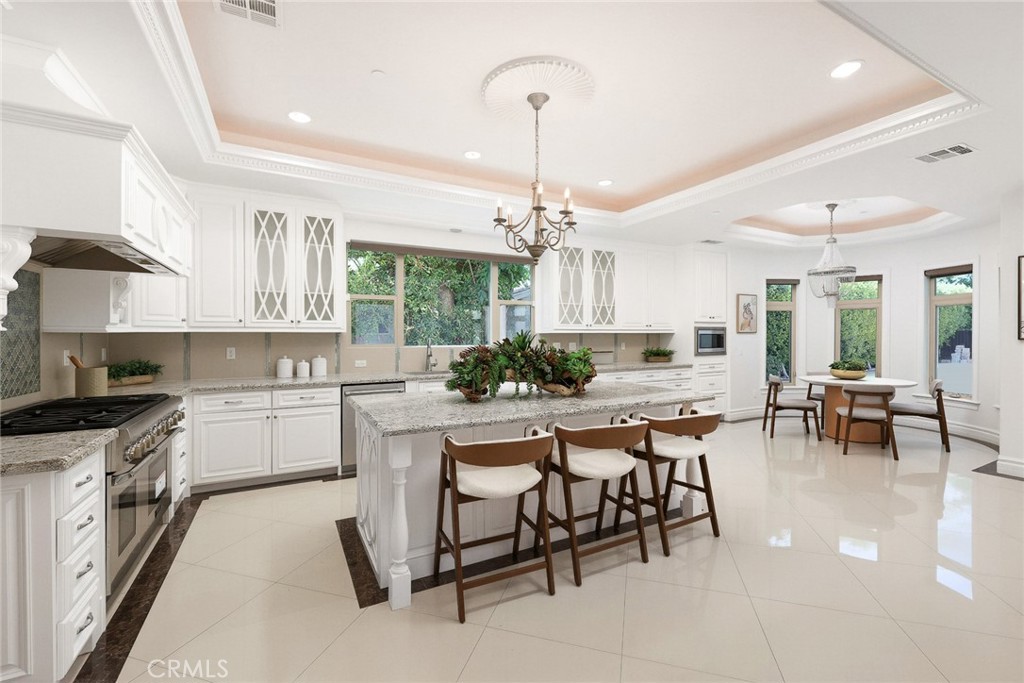 3255 Lombardy Road Pasadena, CA 91107 - Photo 18 of 67 Gallery Image 18
