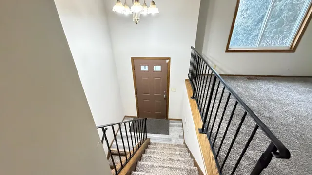 $242,000 | 1548 7th Street East, St. Paul, MN 55106