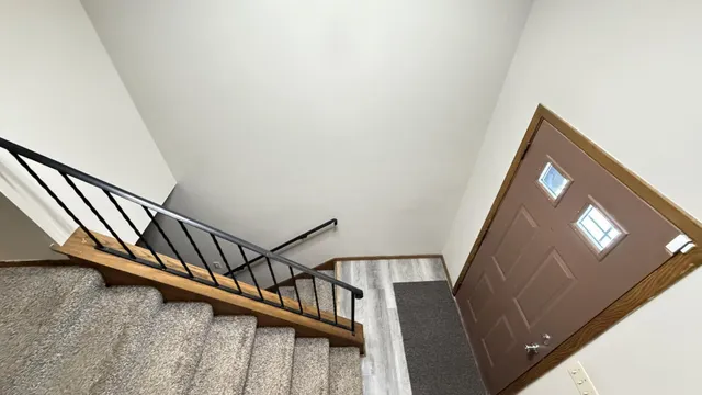 $242,000 | 1548 7th Street East, St. Paul, MN 55106